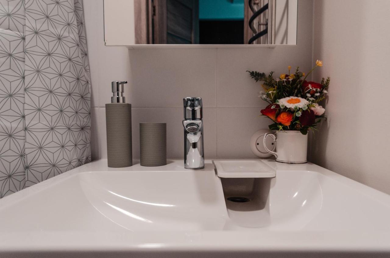 Rigas Ielas Apartamenti 1 Apartment Valmiera Luaran gambar
